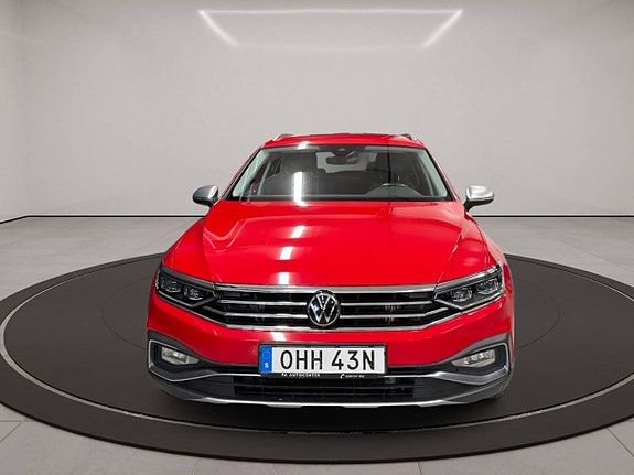 Volkswagen Passat Alltrack 5 of 5