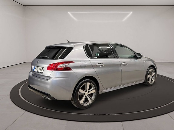 Peugeot 308 25 of 27