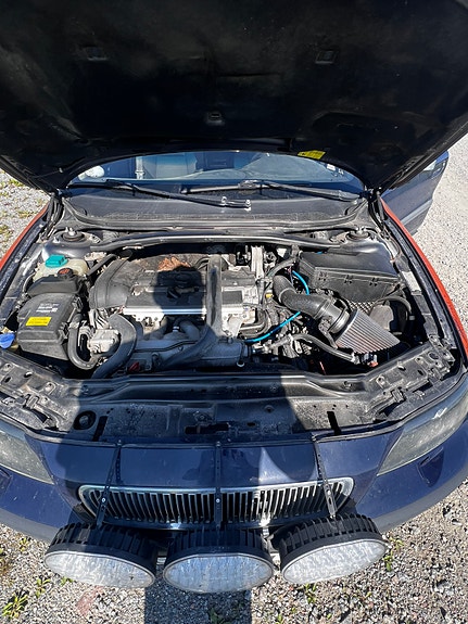 Volvo V70 6 of 8
