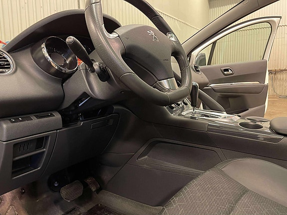 Peugeot 3008 5 of 5