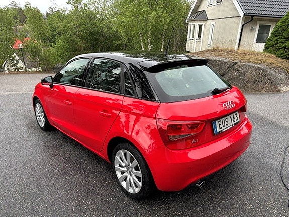 Audi A1 4 of 17