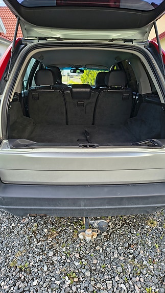 Volvo XC90 4 of 5
