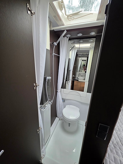 Adria Alpina 763uk 6 of 8