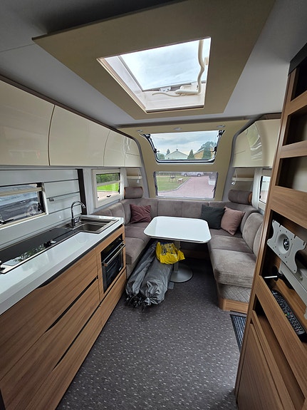 Adria Alpina 763uk 4 of 8