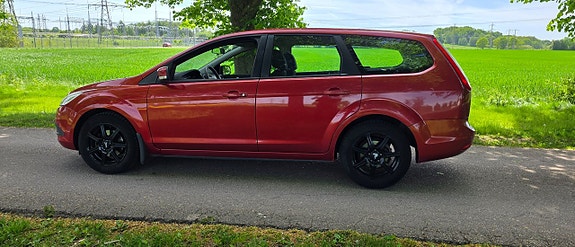 Ford Focus 8 of 19