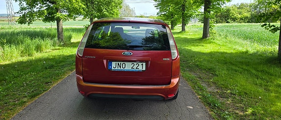 Ford Focus 5 of 19