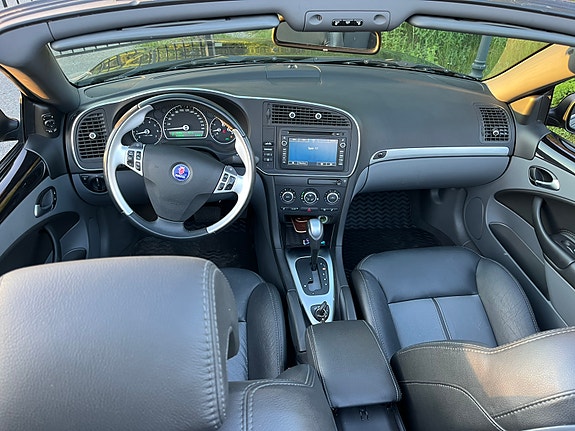 Saab 9-3 8 of 19