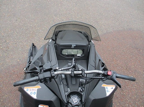 Lynx Adventure Limited 900 ACE TURBO 4 of 4