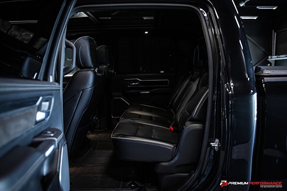 Dodge RAM 1500 30 of 30