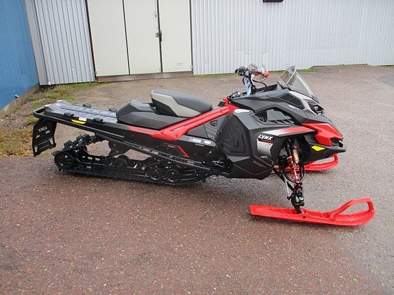 Lynx Xterrain RE 850 E-tec 2 of 4
