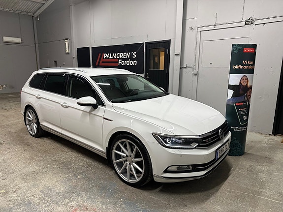 Volkswagen Passat 2 of 5