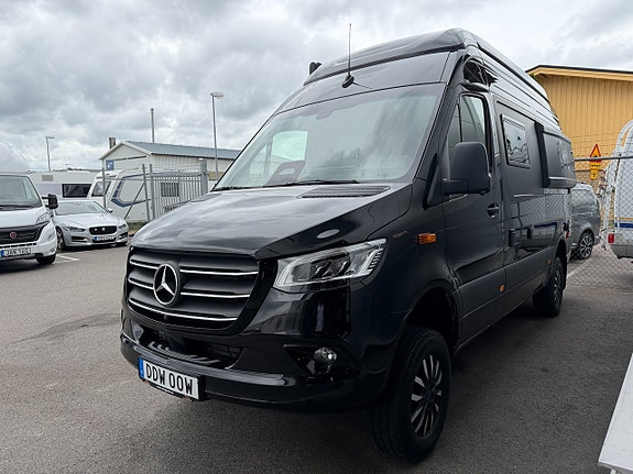 Robeta Adonis Mercedes 4x4 190HK AUT (Dubbelbädd & popup tak) Inverter Adapt farthållare, Litiumbatteri, Solcell, kvarnt 19 of 21