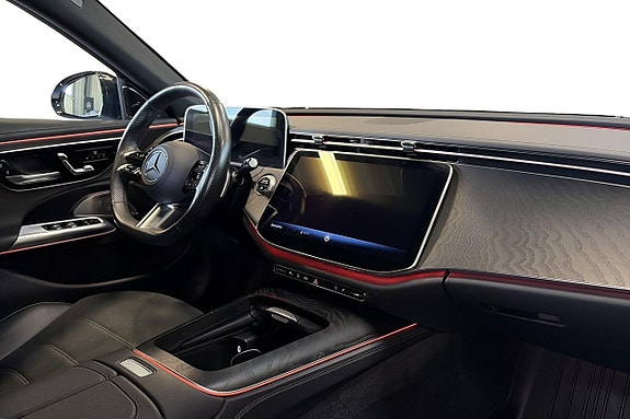 Mercedes-Benz E220 6 of 26