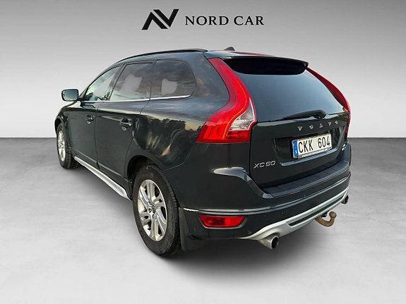 Volvo XC60 5 of 8