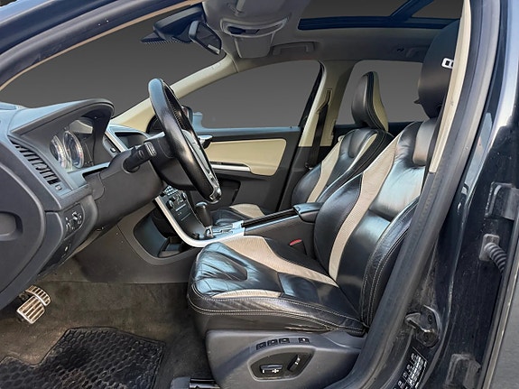 Volvo XC60 7 of 8
