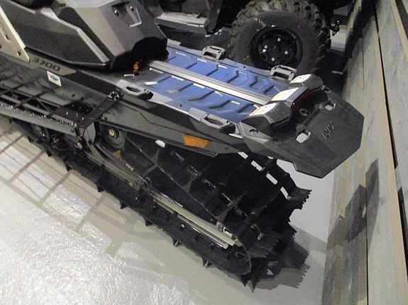 Lynx Shredder RE 3700 850 E-tec TURBO 10,25" skärm 3 of 3