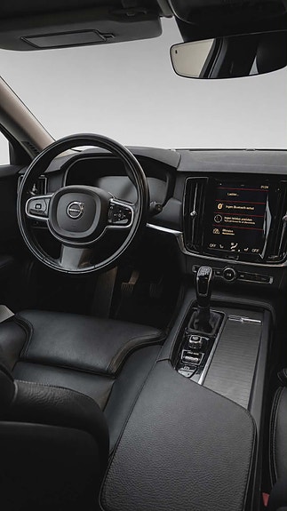 Volvo V90 Cross Country 5 of 5