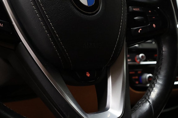 BMW 520d 13 of 28
