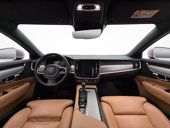 Volvo V90 14 of 30