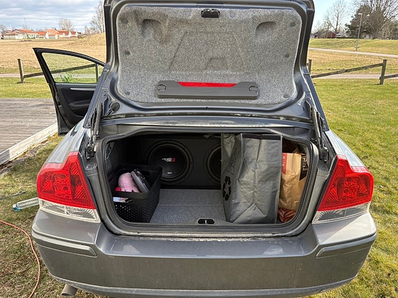 Volvo S60 5 of 5