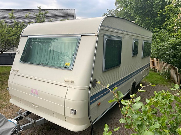 ADRIA UNICA 502 UP - Smidig vagn -  KAMPANJRÄNTA 3.95% 3 of 12