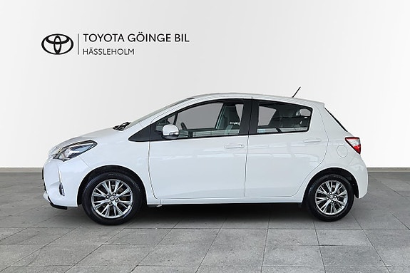 Toyota Yaris 5 of 29