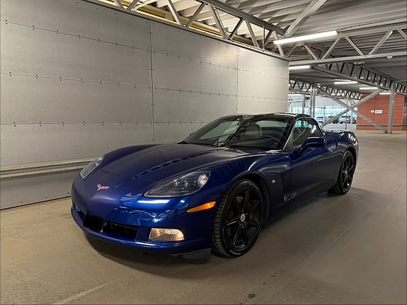 Chevrolet Corvette 2 of 5