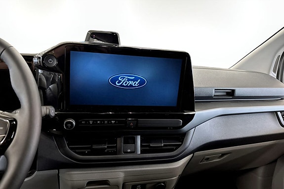 Ford Transit Custom 10 of 14