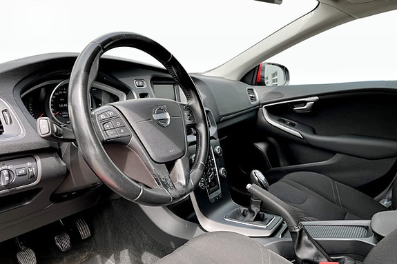 Volvo V40 5 of 5