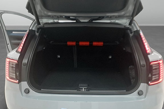 Volvo EX30 17 of 25