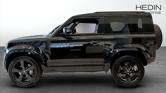 Land Rover Defender 90 6 of 12