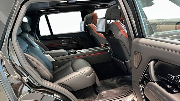 Land Rover Range Rover 5 of 5