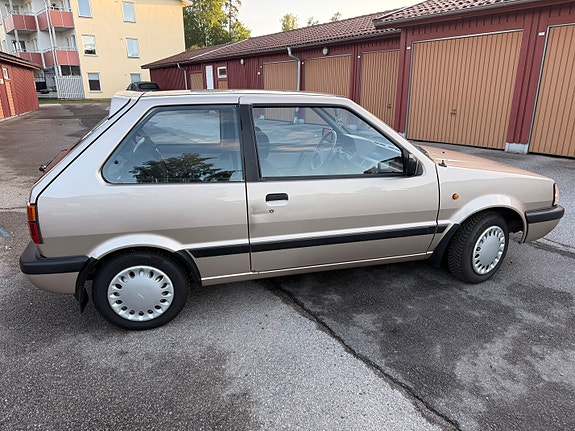 Nissan Micra 5 of 5
