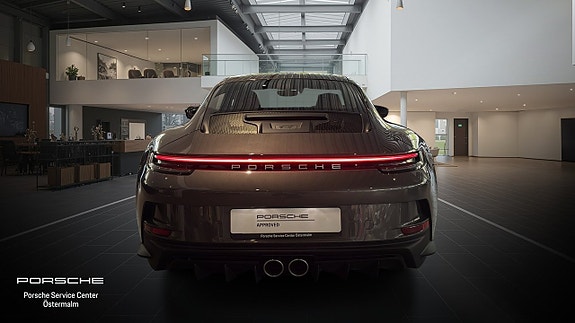 Porsche 911 8 of 15