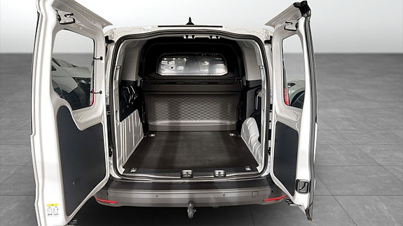 Volkswagen Caddy Maxi 13 of 15