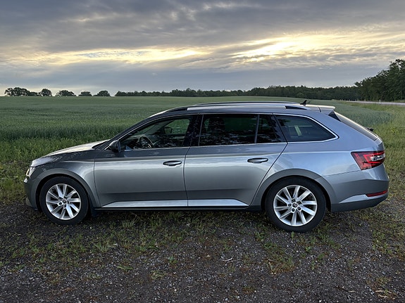 Skoda Superb 5 of 5