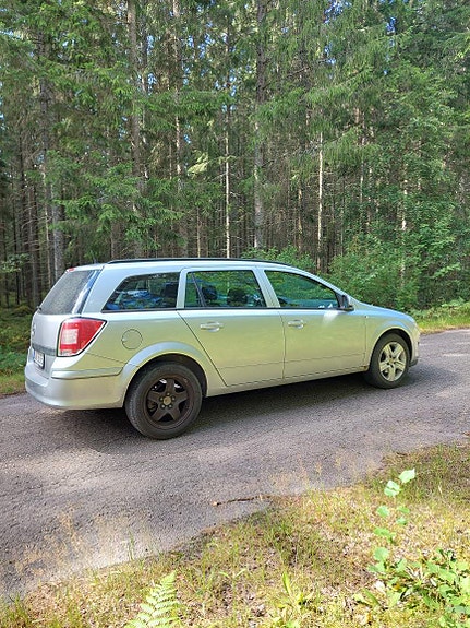 Opel Astra 4 of 5