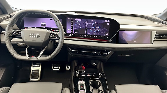 Audi Q6 e-tron 10 of 13