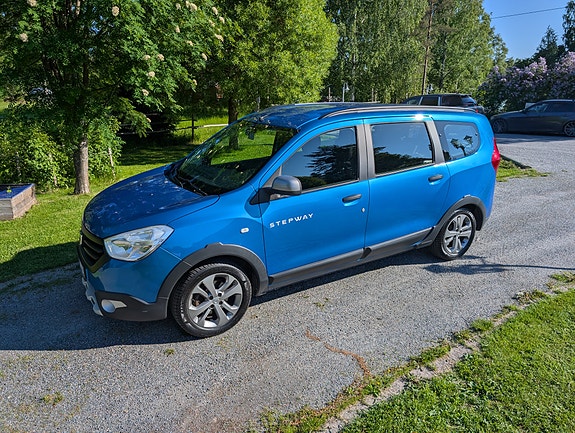 Dacia Lodgy Stepway 2 of 5