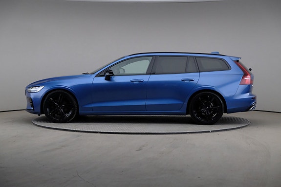 Volvo V60 4 of 30