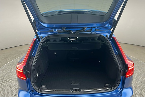 Volvo V60 14 of 30