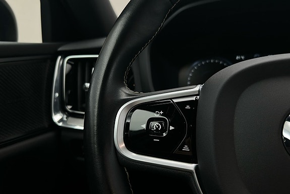 Volvo V60 27 of 30