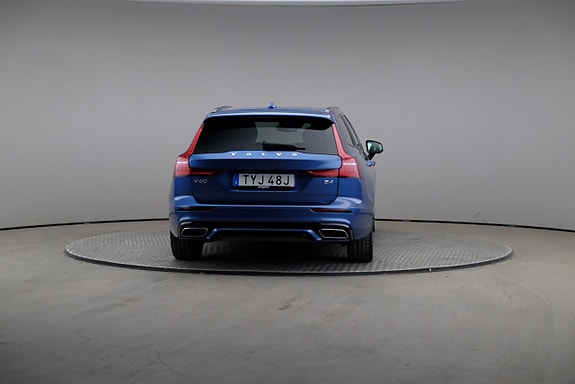 Volvo V60 5 of 30