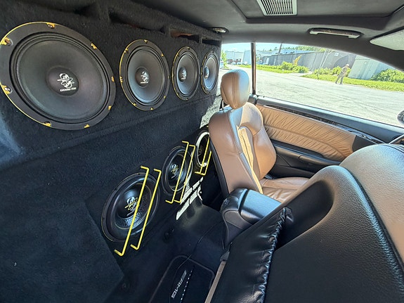 Mercedes-Benz CLK270 15 of 19
