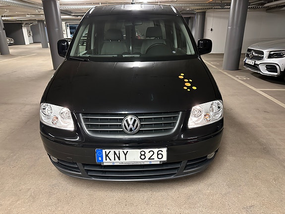 Volkswagen Caddy Maxi 3 of 5