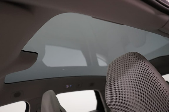 Volvo ES90 9 of 17