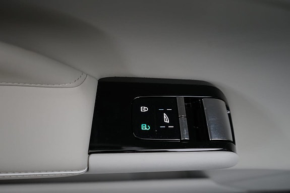 Volvo ES90 8 of 17