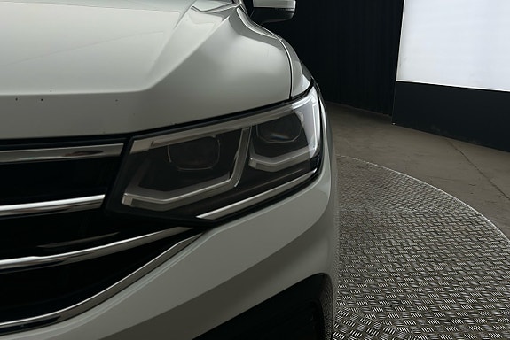Volkswagen Tiguan 11 of 26