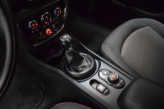 MINI Clubman Cooper D 21 of 22