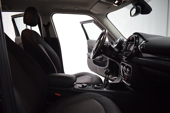 MINI Clubman Cooper D 16 of 22